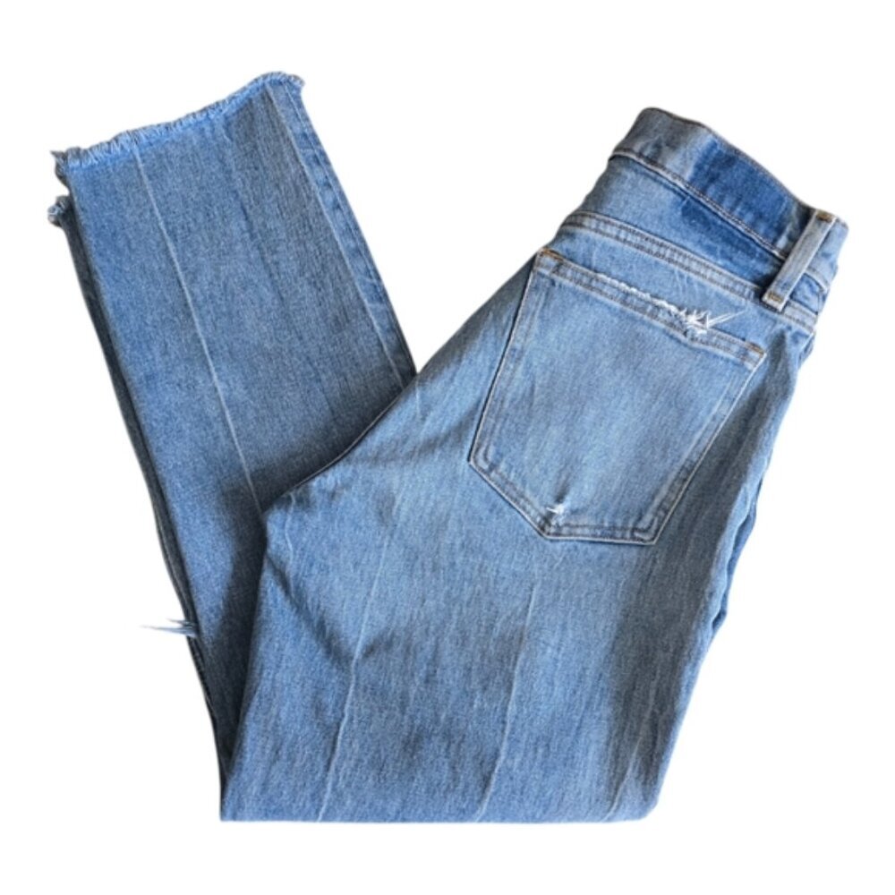 Abercrombie & Fitch High Rise Mom Jeans size 28/6